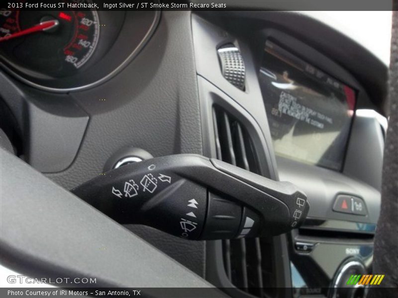 Controls of 2013 Focus ST Hatchback