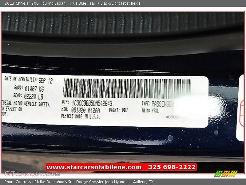 True Blue Pearl / Black/Light Frost Beige 2013 Chrysler 200 Touring Sedan