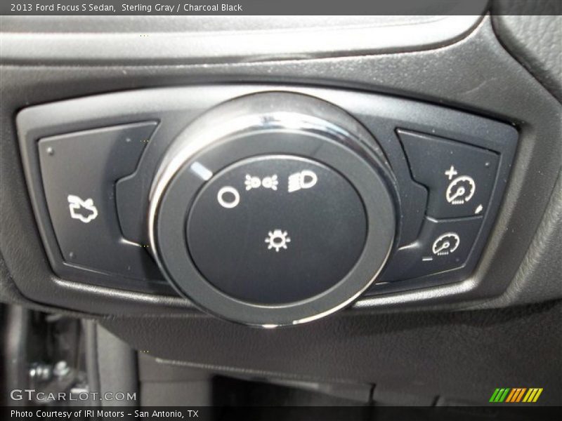 Sterling Gray / Charcoal Black 2013 Ford Focus S Sedan