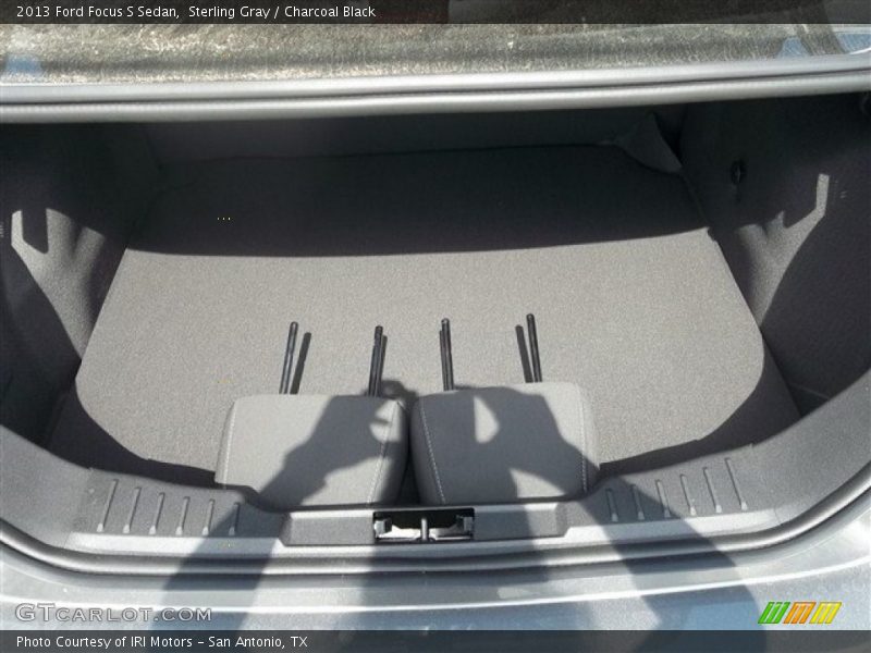 Sterling Gray / Charcoal Black 2013 Ford Focus S Sedan
