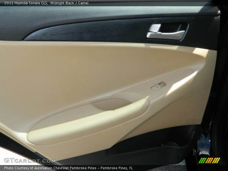 Midnight Black / Camel 2011 Hyundai Sonata GLS