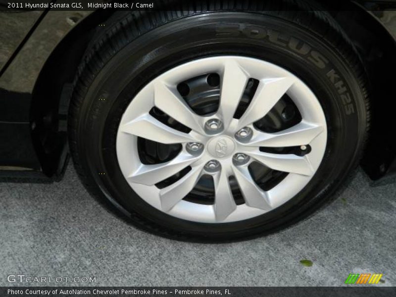 Midnight Black / Camel 2011 Hyundai Sonata GLS