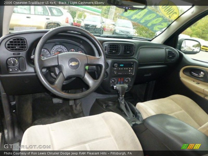 Black / Light Cashmere/Ebony 2006 Chevrolet TrailBlazer LS 4x4