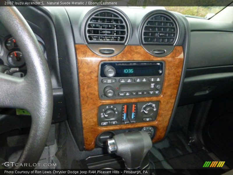 Natural Suede Metallic / Ebony/Cashmere 2007 Isuzu Ascender S