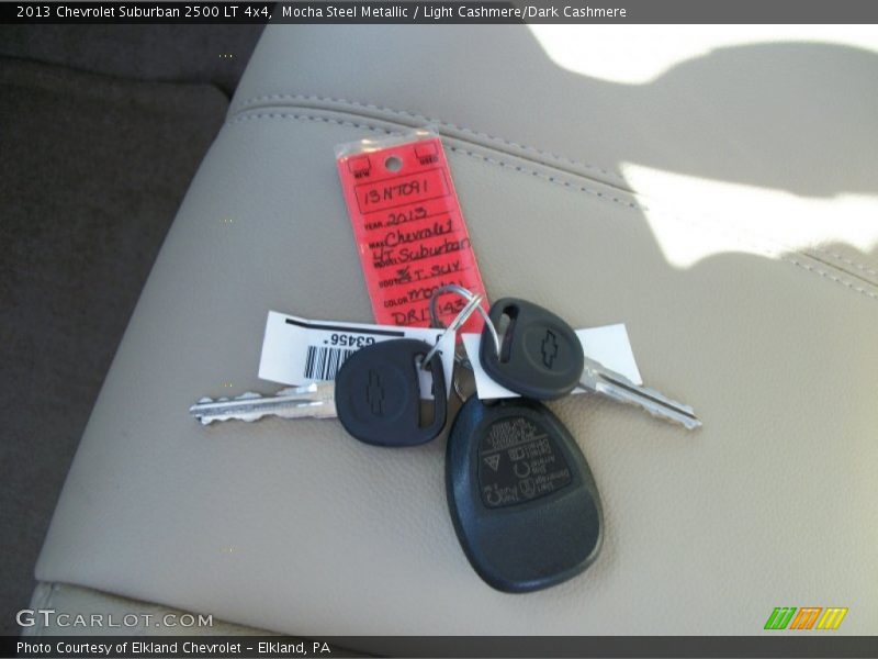 Mocha Steel Metallic / Light Cashmere/Dark Cashmere 2013 Chevrolet Suburban 2500 LT 4x4