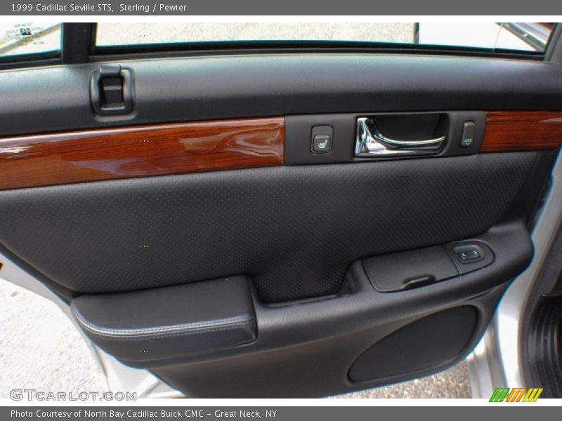 Sterling / Pewter 1999 Cadillac Seville STS