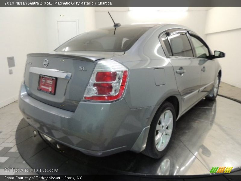 Magnetic Gray Metallic / Charcoal 2010 Nissan Sentra 2.0 SL