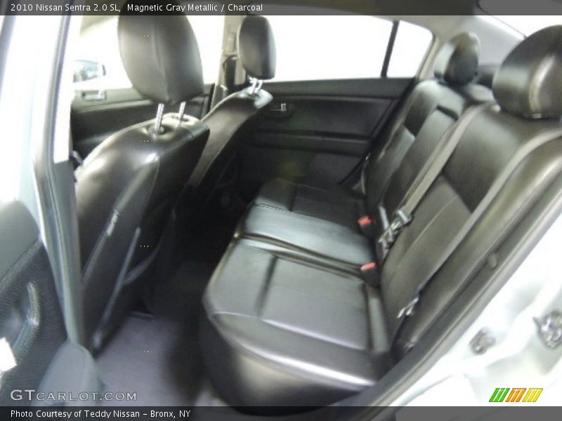 Magnetic Gray Metallic / Charcoal 2010 Nissan Sentra 2.0 SL