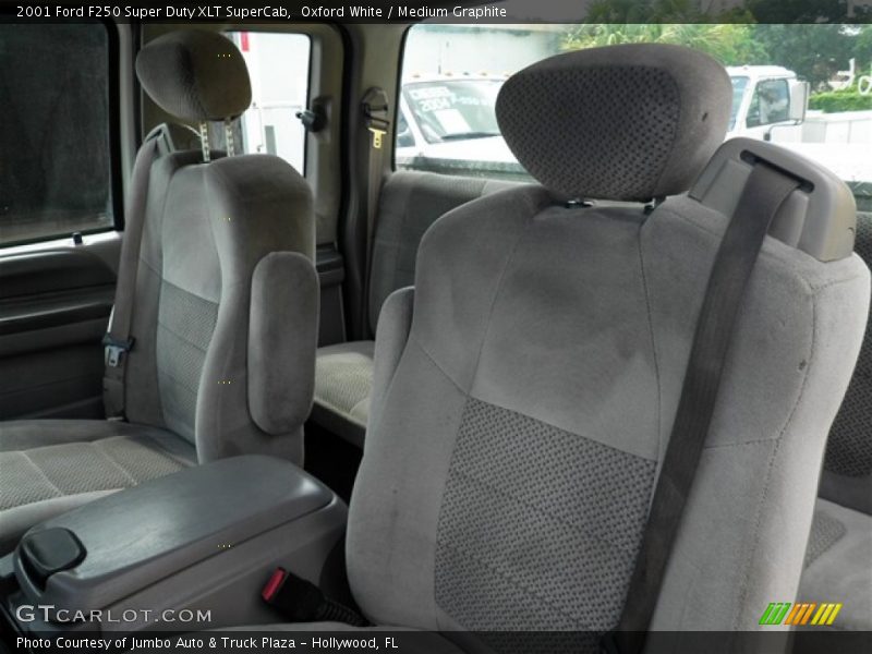 Oxford White / Medium Graphite 2001 Ford F250 Super Duty XLT SuperCab