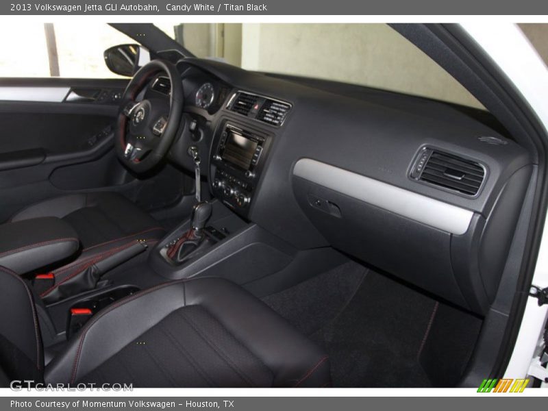 Candy White / Titan Black 2013 Volkswagen Jetta GLI Autobahn