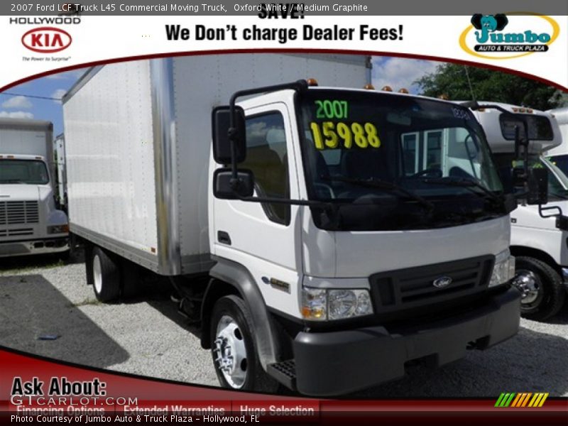 Oxford White / Medium Graphite 2007 Ford LCF Truck L45 Commercial Moving Truck