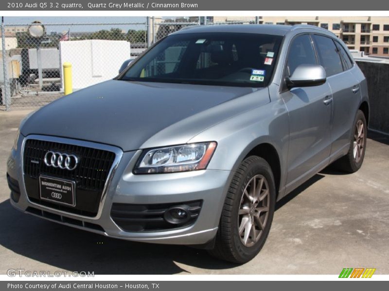 Quartz Grey Metallic / Cinnamon Brown 2010 Audi Q5 3.2 quattro