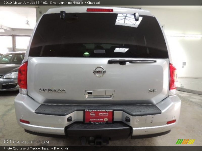 Silver Lightning Metallic / Charcoal 2010 Nissan Armada SE 4WD