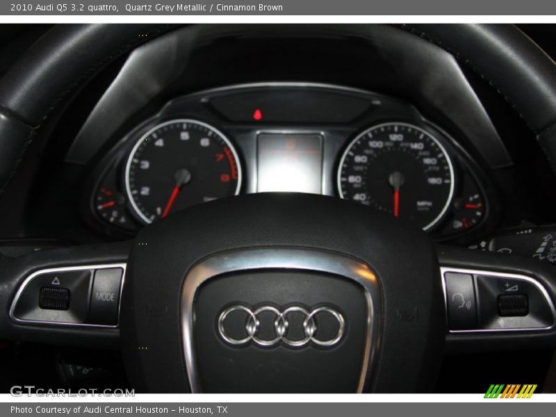 Quartz Grey Metallic / Cinnamon Brown 2010 Audi Q5 3.2 quattro