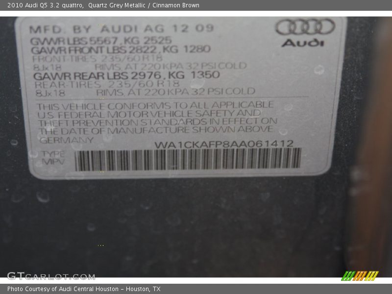 Quartz Grey Metallic / Cinnamon Brown 2010 Audi Q5 3.2 quattro