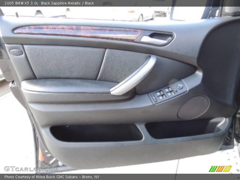 Black Sapphire Metallic / Black 2005 BMW X5 3.0i