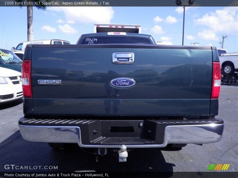 Aspen Green Metallic / Tan 2005 Ford F150 XLT SuperCab