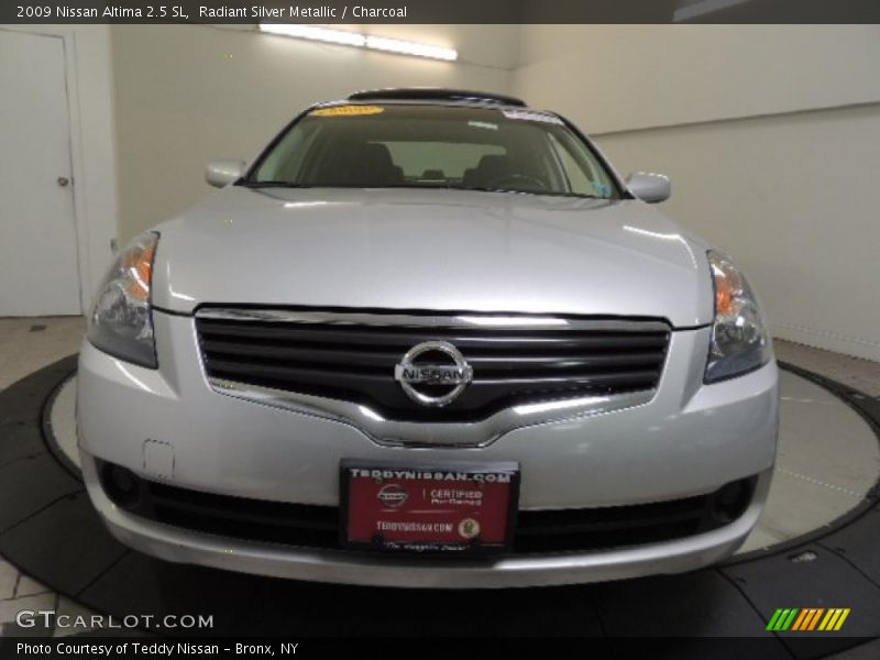 Radiant Silver Metallic / Charcoal 2009 Nissan Altima 2.5 SL