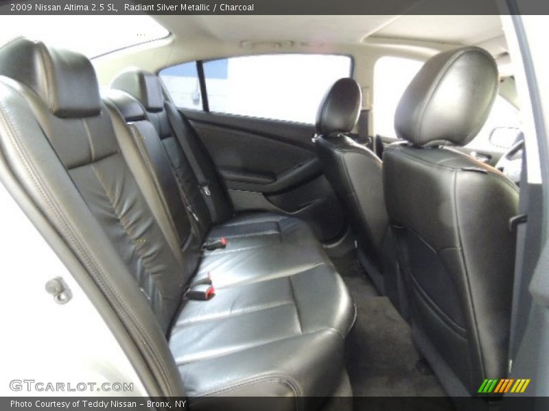 Radiant Silver Metallic / Charcoal 2009 Nissan Altima 2.5 SL