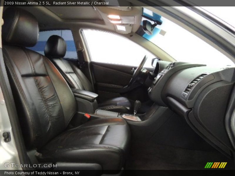 Radiant Silver Metallic / Charcoal 2009 Nissan Altima 2.5 SL