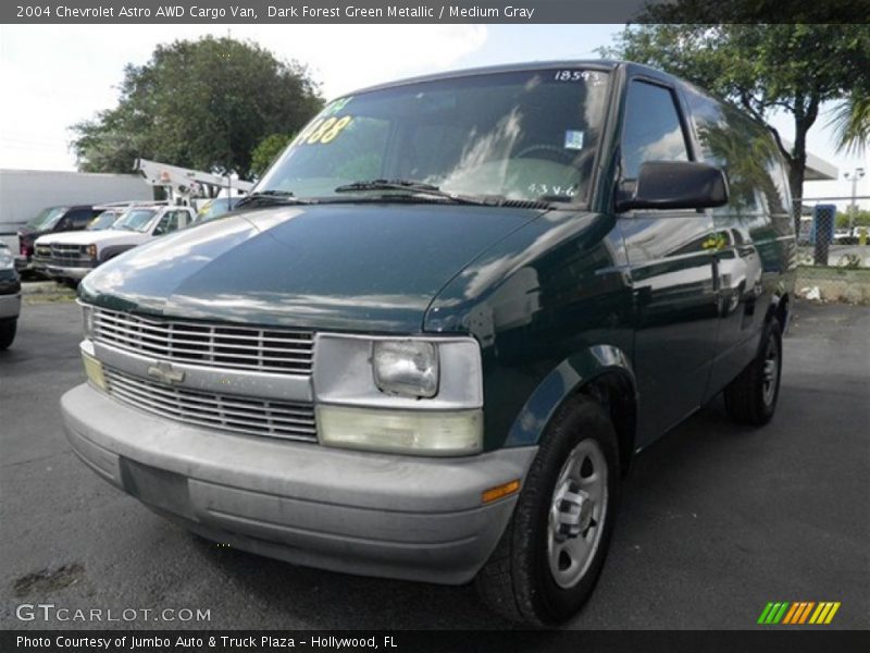 Front 3/4 View of 2004 Astro AWD Cargo Van