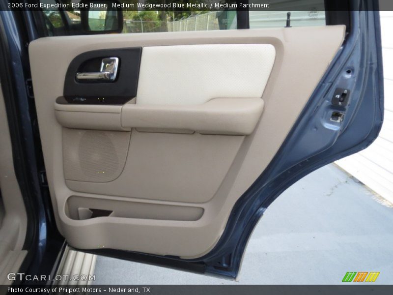 Medium Wedgewood Blue Metallic / Medium Parchment 2006 Ford Expedition Eddie Bauer