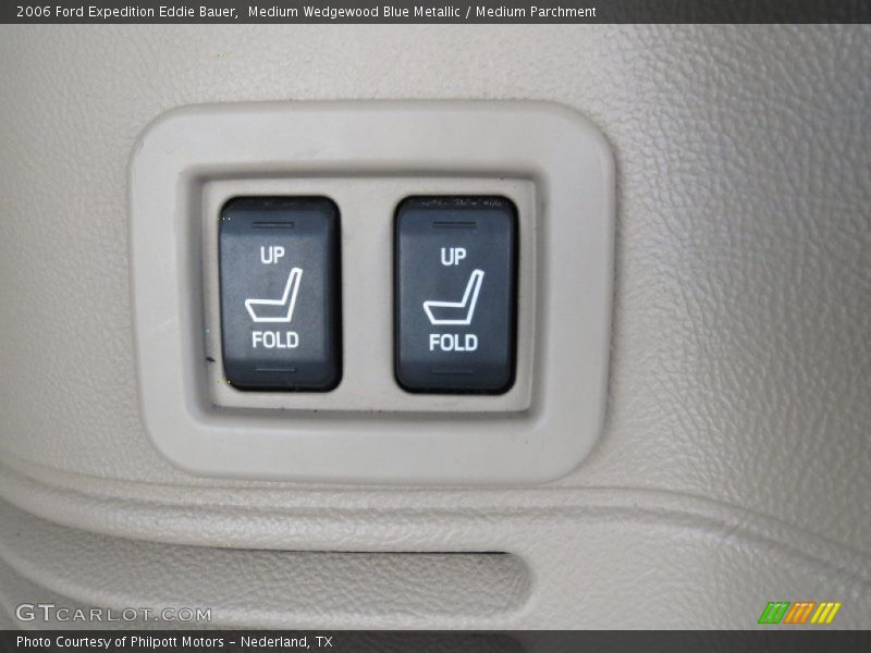 Medium Wedgewood Blue Metallic / Medium Parchment 2006 Ford Expedition Eddie Bauer