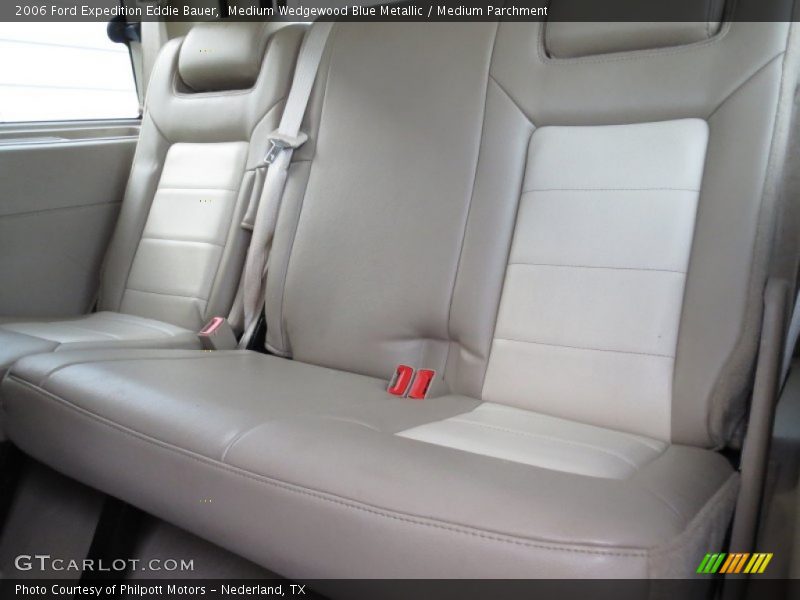 Medium Wedgewood Blue Metallic / Medium Parchment 2006 Ford Expedition Eddie Bauer