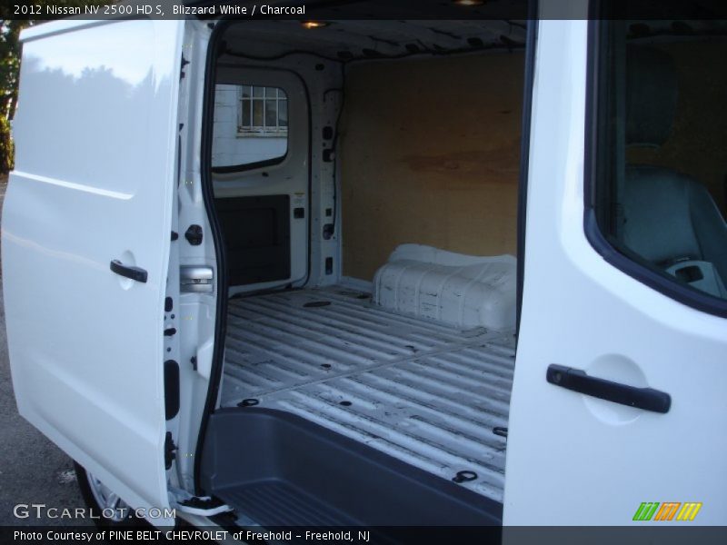 Blizzard White / Charcoal 2012 Nissan NV 2500 HD S