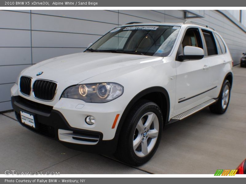 Alpine White / Sand Beige 2010 BMW X5 xDrive30i