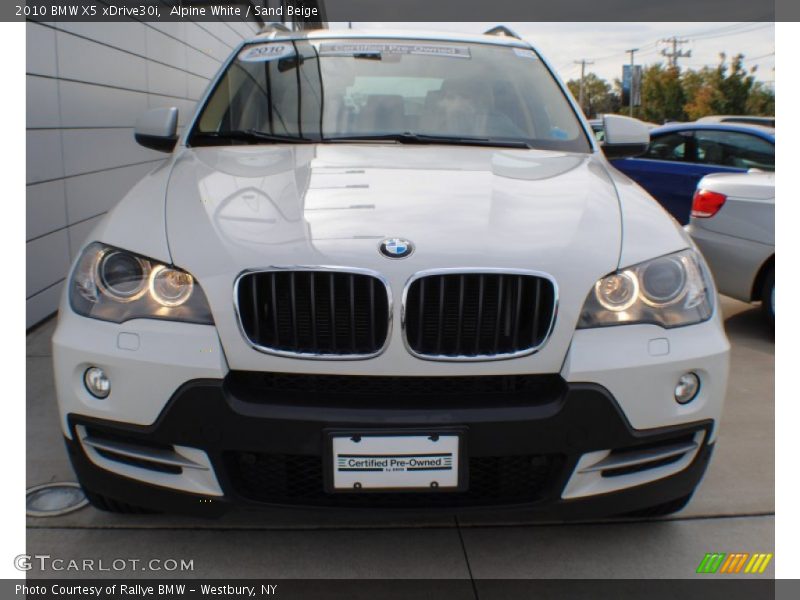 Alpine White / Sand Beige 2010 BMW X5 xDrive30i