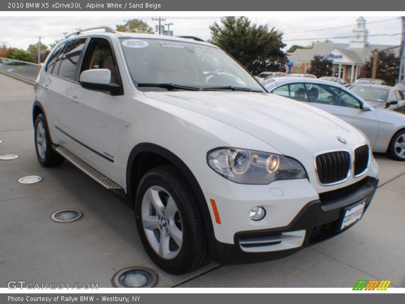 Alpine White / Sand Beige 2010 BMW X5 xDrive30i