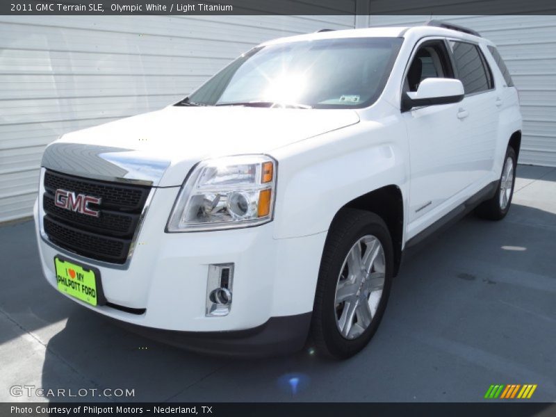 Olympic White / Light Titanium 2011 GMC Terrain SLE