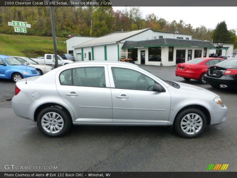 Silver Ice Metallic / Gray 2009 Chevrolet Cobalt LS XFE Sedan