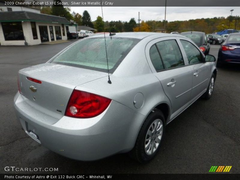 Silver Ice Metallic / Gray 2009 Chevrolet Cobalt LS XFE Sedan