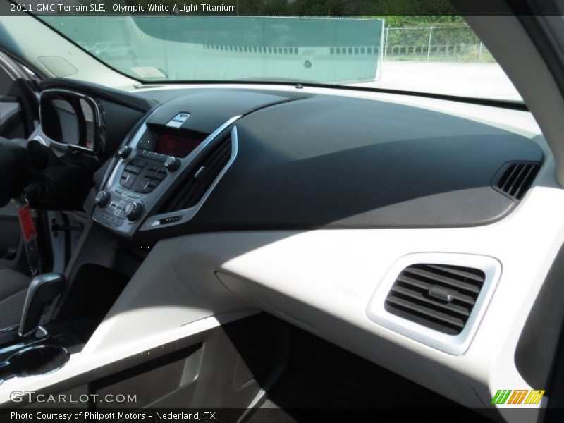 Olympic White / Light Titanium 2011 GMC Terrain SLE