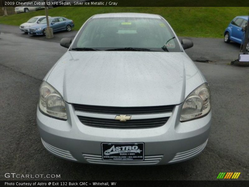 Silver Ice Metallic / Gray 2009 Chevrolet Cobalt LS XFE Sedan