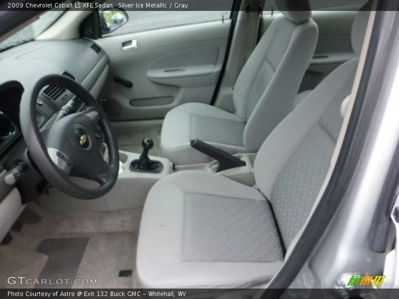 Silver Ice Metallic / Gray 2009 Chevrolet Cobalt LS XFE Sedan