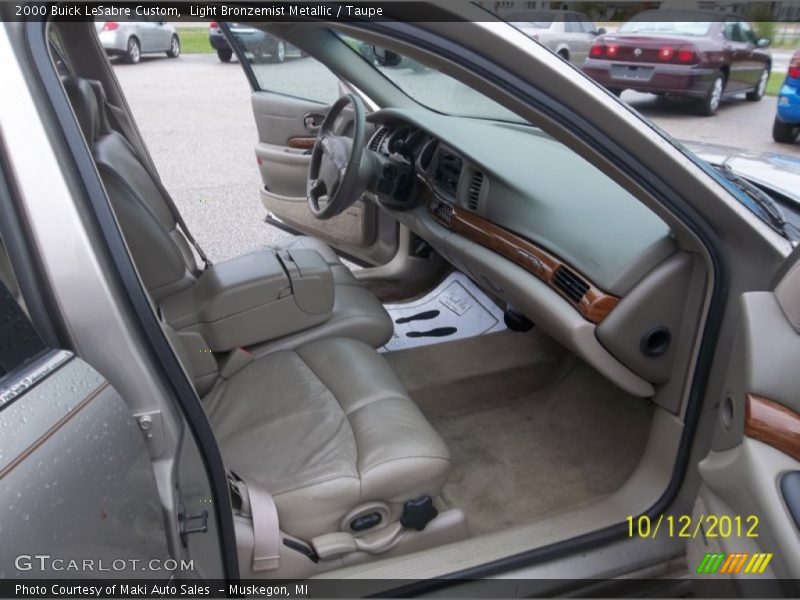Light Bronzemist Metallic / Taupe 2000 Buick LeSabre Custom