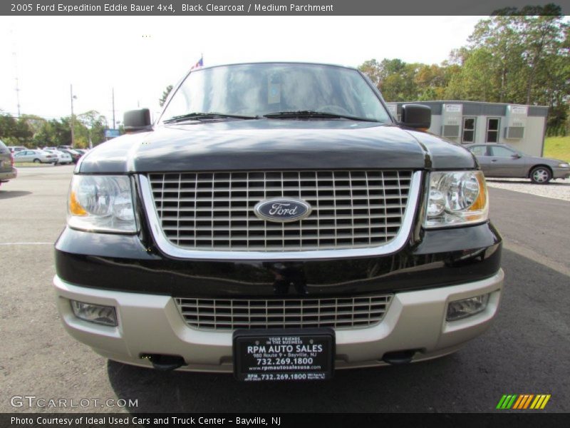 Black Clearcoat / Medium Parchment 2005 Ford Expedition Eddie Bauer 4x4