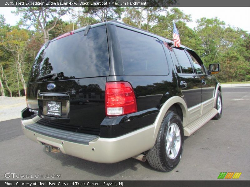Black Clearcoat / Medium Parchment 2005 Ford Expedition Eddie Bauer 4x4