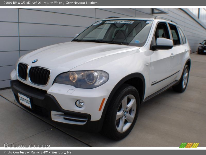 Alpine White / Grey Nevada Leather 2009 BMW X5 xDrive30i