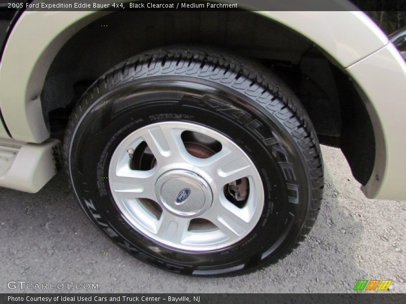 Black Clearcoat / Medium Parchment 2005 Ford Expedition Eddie Bauer 4x4