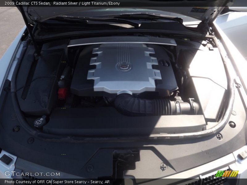 Radiant Silver / Light Titanium/Ebony 2009 Cadillac CTS Sedan