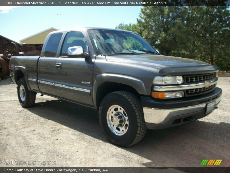Medium Charcoal Gray Metallic / Graphite 2000 Chevrolet Silverado 2500 LS Extended Cab 4x4