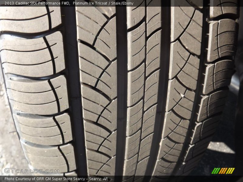 Platinum Ice Tricoat / Shale/Ebony 2013 Cadillac SRX Performance FWD