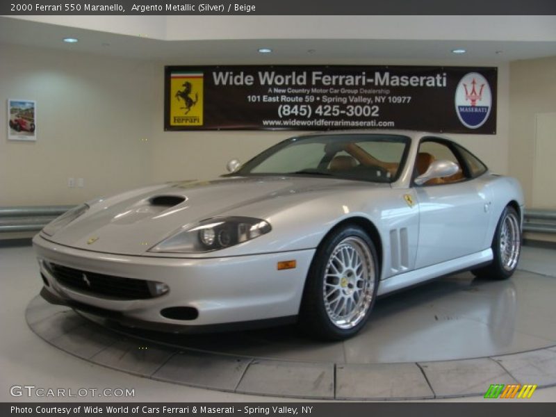 Argento Metallic (Silver) / Beige 2000 Ferrari 550 Maranello