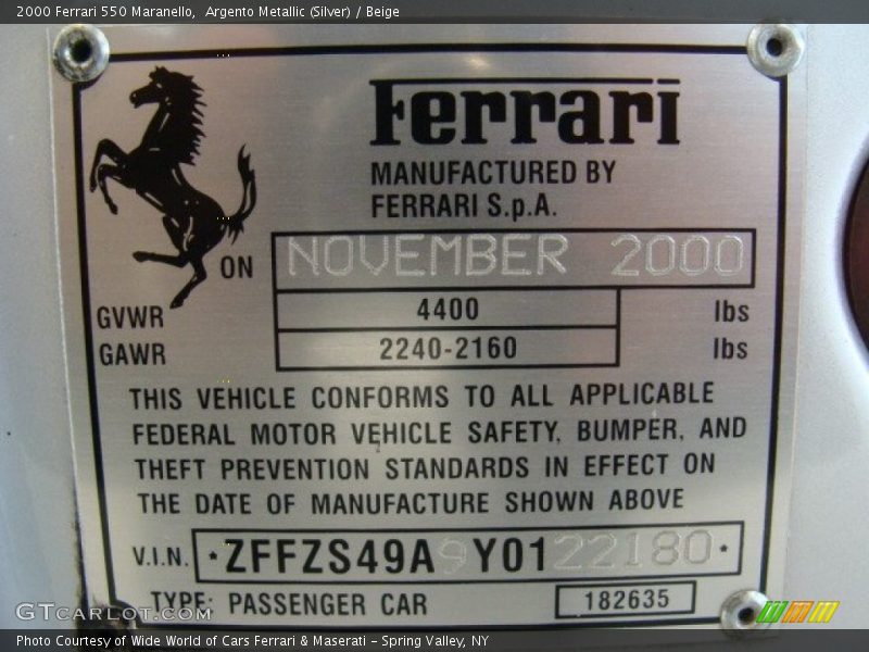 Argento Metallic (Silver) / Beige 2000 Ferrari 550 Maranello