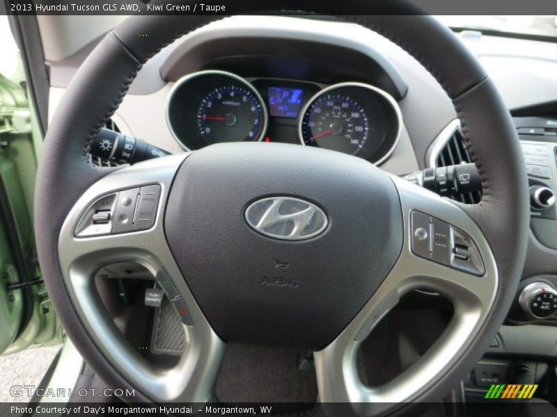  2013 Tucson GLS AWD Steering Wheel