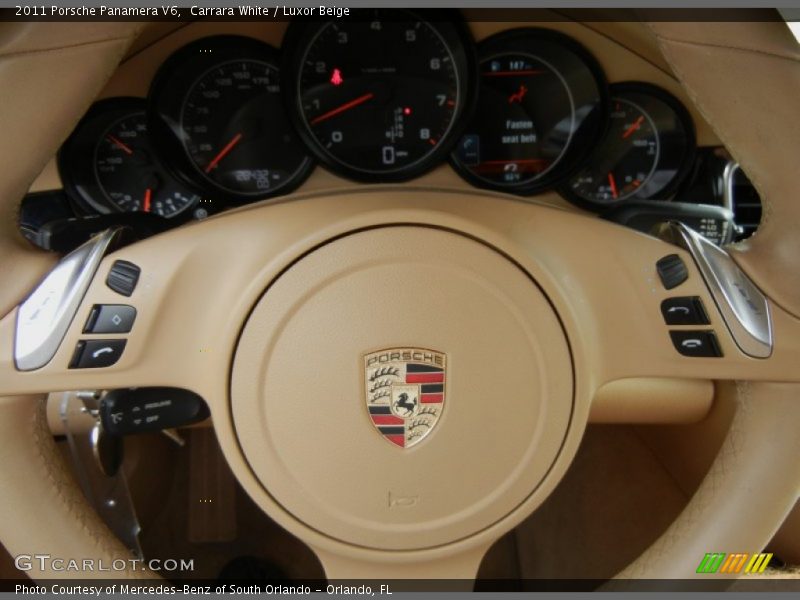 Controls of 2011 Panamera V6
